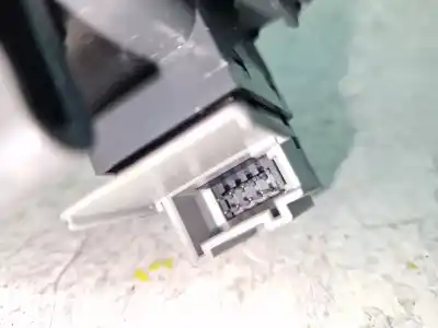 Peça sobressalente para automóvel em segunda mão botão / interruptor elevador vidro dianteiro direito por audi a6 c5 (4b2) 2.5 tdi referências oem iam 4b0959855  