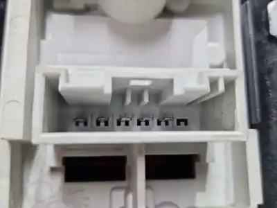 Second-hand car spare part left tailgate light for bmw 3 compact (e46) 318 ti oem iam references 632169202379  