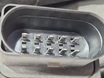 Second-hand car spare part right headlight for audi a6 c5 (4b2) 2.5 tdi oem iam references 15592400  