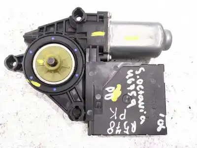 Автозапчасти б/у мотор стекла переднего правого за skoda octavia ii (1z3) 1.9 tdi ссылки oem iam 1t0959702h  