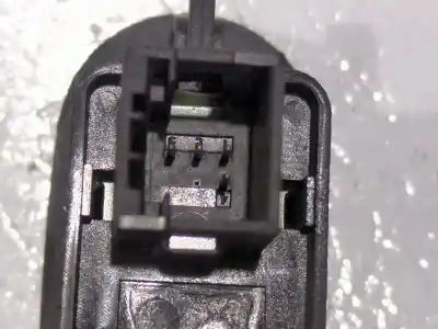 Second-hand car spare part left front power window switch for citroen c2 (jm_) 1.1 oem iam references 96401469xt  