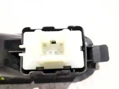 Second-hand car spare part left front power window switch for dacia duster (hm_) 1.5 dci 90 (hmaa) oem iam references 829606755r  