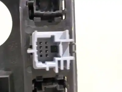 Pezzo di ricambio per auto di seconda mano interruttore per dacia duster (hm_) 1.5 dci 90 (hmaa) riferimenti oem iam 681632953r  