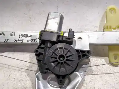 Second-hand car spare part passenger side right window regulator for dacia duster (hm_) 1.5 dci 90 (hmaa) oem iam references 807201952r  