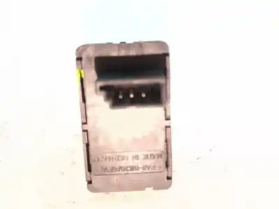 Peça sobressalente para automóvel em segunda mão botão / interruptor elevador vidro traseiro esquerdo por bmw 1 (e87) 120 d referências oem iam 15979800  