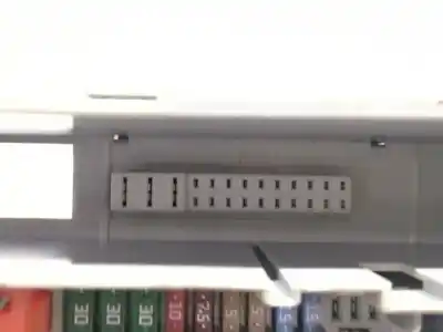 Second-hand car spare part fuse box unit for bmw 1 (e87) 120 d oem iam references 690660703  