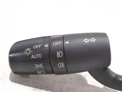 Second-hand car spare part indicator switch for mazda 3 (bm, bn) 2.2 d oem iam references kd5117f887  