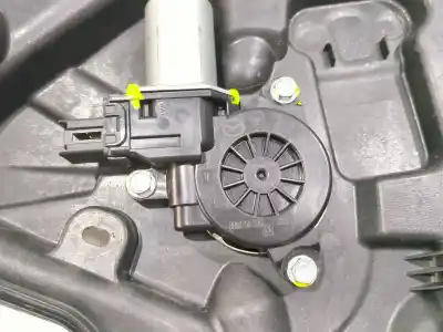 Peça sobressalente para automóvel em segunda mão elevador de vidros dianteiro direito por mazda 3 (bm, bn) 2.2 d referências oem iam bhn95897x  