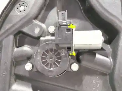 Peça sobressalente para automóvel em segunda mão elevador de vidros traseiro direito por mazda 3 (bm, bn) 2.2 d referências oem iam bhn97297xa  