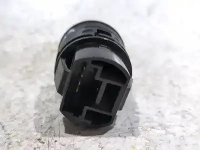 Second-hand car spare part start/stop button for dacia duster (hm_) 1.5 dci 90 (hmaa) oem iam references 503211r  