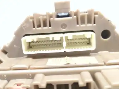 Peça sobressalente para automóvel em segunda mão quadrante por citroen c1 1.0 cat (cfb / 384f) referências oem iam 838000h010c  