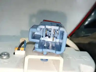 Second-hand car spare part left tailgate light for toyota auris (_e15_) 2.0 d-4d (ade150_) oem iam references   