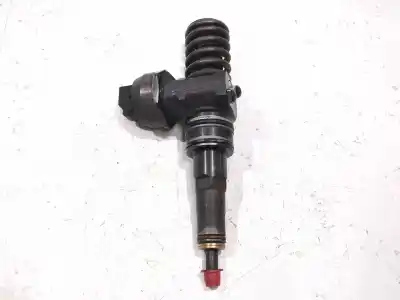 Second-hand car spare part INJECTOR for SEAT CORDOBA (6L2) 1.9 TDI OEM IAM references 038130073AJ  