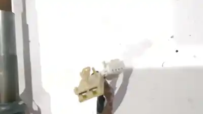 Peça sobressalente para automóvel em segunda mão coluna de direcção por citroen c1 1.0 cat (cfb / 384f) referências oem iam 1608000250  