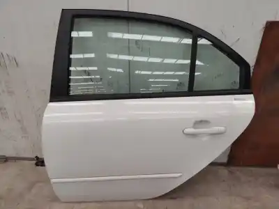 Peça sobressalente para automóvel em segunda mão porta do automóvel traseira esquerda por hyundai sonata (nf) 2.0 crdi comfort i referências oem iam 770033k010