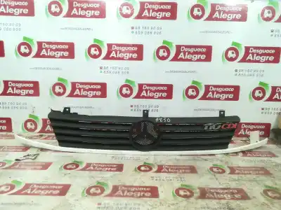 Pezzo di ricambio per auto di seconda mano GRIGLIA ANTERIORE per MERCEDES VITO (W638) CAJA CERRADA  Riferimenti OEM IAM A6388880415  