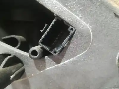 Peça sobressalente para automóvel em segunda mão espelho retrovisor esquerdo por renault clio iii confort dynamique referências oem iam   