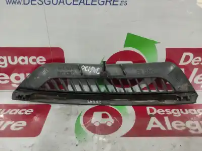 Second-hand car spare part front grille for smart cabrio pulse oem iam references 0001694  12532