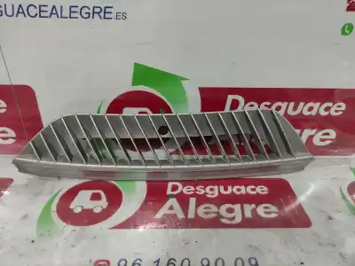 Second-hand car spare part front grille for smart cabrio pulse oem iam references 0001694  12532