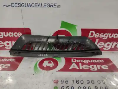 Peça sobressalente para automóvel em segunda mão Grelha Frontal por SMART CABRIO Pulse Referências OEM IAM 0001694  12532