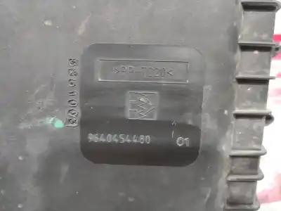 Second-hand car spare part air filter for citroen c8 2.0 hdi x oem iam references 9640454480  