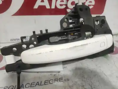 Second-hand car spare part exterior right front door handle for audi a4 b8 (8k2) 2.0 tdi oem iam references 8t0837886b  