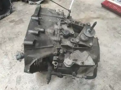 Автозапчастина б/у коробка передач для citroen c4 grand picasso business посилання на oem iam 9686219510  