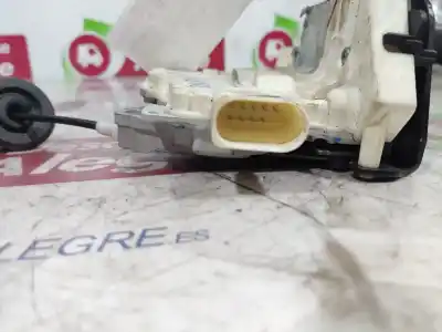 Peça sobressalente para automóvel em segunda mão fechadura da porta dianteira esquerda por audi a6 c6 avant (4f5) 2.7 tdi referências oem iam 4f1837015e  