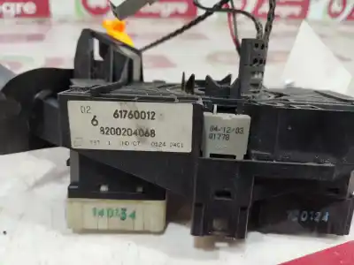 Second-hand car spare part multifunction switch for renault clio ii fase ii (b/cb0) base authentique 82 cv / 60 kw oem iam references 8200204068   Second-hand car spare part multifunction switch for renault clio ii fase ii (b/cb0) base authentique 82 cv / 60 kw oem iam references 8200204068