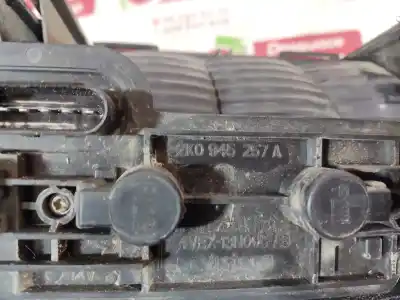 Автозапчасти б/у левый задний фонарь за volkswagen caddy ka/kb (2k) kombi ссылки oem iam 2k0945111  