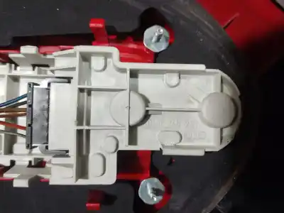 Peça sobressalente para automóvel em segunda mão farolim traseiro direito por audi a3 (8l) 1.9 tdi referências oem iam 8l0945257  