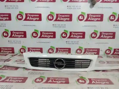 Автозапчастина б/у ПЕРЕДНЯ РЕШІТА для OPEL ASTRA F BERLINA  Посилання на OEM IAM 90452416  