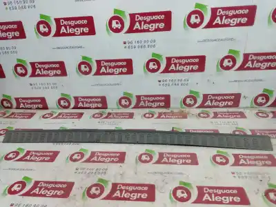 Peça sobressalente para automóvel em segunda mão molduras traseiras por ford transit connect (tc7) furgón (2006->) referências oem iam  Peça sobressalente para automóvel em segunda mão molduras traseiras por ford transit connect (tc7) furgón (2006->) referências oem iam