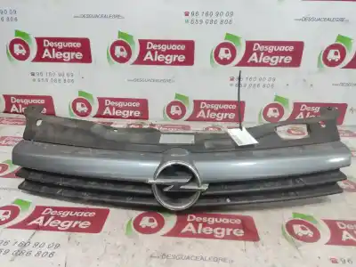 Peça sobressalente para automóvel em segunda mão GRELHA FRONTAL por OPEL ASTRA H BERLINA  Referências OEM IAM 461088395  