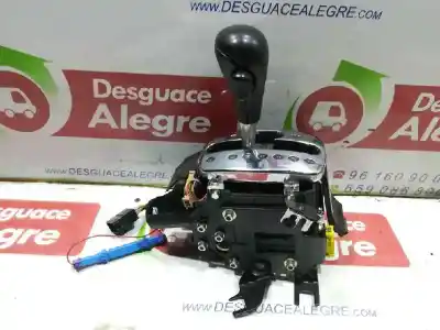 Second-hand car spare part gear lever for audi a8 (d2) 4.2 quattro oem iam references 4d0713041