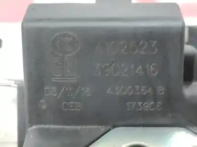 Second-hand car spare part trunk lock for opel corsa e selective oem iam references 39021416  