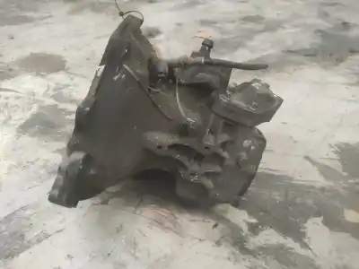 Автозапчастина б/у коробка передач для opel corsa d selective посилання на oem iam 13084353  2ua429