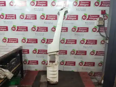 Second-hand car spare part left front fin for nissan atleon 3.0 oem iam references   