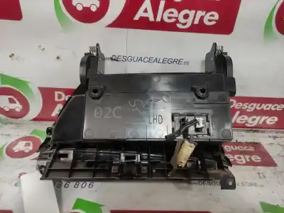 Peça sobressalente para automóvel em segunda mão porta luvas por nissan note acenta referências oem iam 685603vv0a  685s93vv0a
