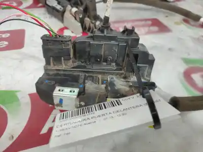 Second-hand car spare part left front door lock for nissan note acenta oem iam references   