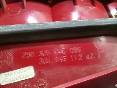 Автозапчастина б/у правий ліхтар для skoda superb (3u4) classic посилання на oem iam 3u5945112  