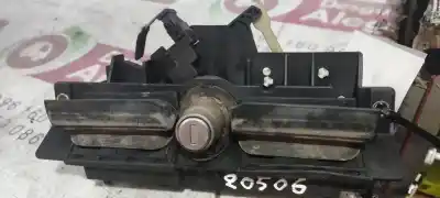 Автозапчасти б/у ВНЕШНЯЯ РУЧКА ВОРОТ за AUDI A3 (8L1)  ссылки OEM IAM 8D9827565  4B0827565