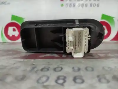 Peça sobressalente para automóvel em segunda mão botão / interruptor elevador vidro dianteiro esquerdo por renault clio iii confort dynamique referências oem iam 8200356519