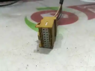 Автозапчасти б/у левое зеркало за audi a4 b6 avant (8e5) 1.9 tdi ссылки oem iam nve2311  