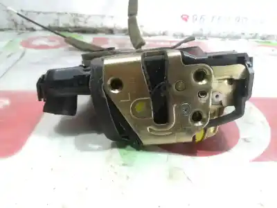 Second-hand car spare part Left Front Door Lock for TOYOTA COROLLA (E12) 2.0 D-4D Linea Sol Berlina OEM IAM references 6904012510  