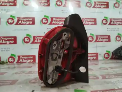 Second-hand car spare part right tailgate light for renault modus confort dynamique 98 cv / 72 kw oem iam references 8200212204  