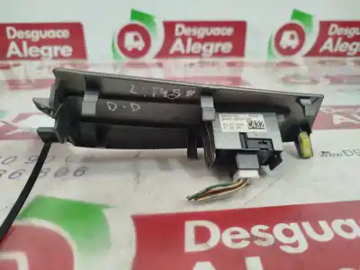 Peça sobressalente para automóvel em segunda mão botão / interruptor elevador vidro dianteiro direito por toyota corolla (e12) 2.0 d-4d sol sedán referências oem iam 7423102280