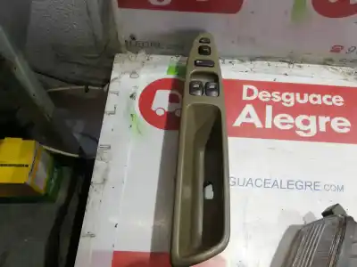 Автозапчасти б/у выключатель левого переднего окна за volvo v40 familiar 1.9 diesel cat ссылки oem iam 30889751  