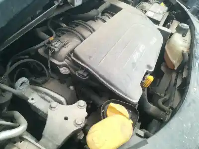 Pièce détachée automobile d'occasion MOTEUR COMPLET pour RENAULT GRAND MODUS  Références OEM IAM D4F764  