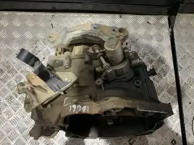 Second-hand car spare part gearbox for opel corsa d selective oem iam references 55192042  